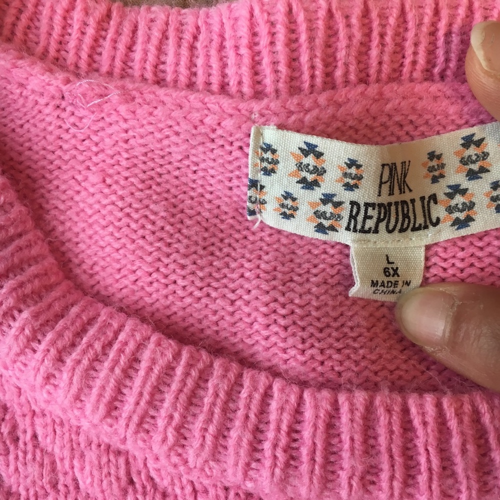 Pink kitty face sweater - Picture 2 of 5